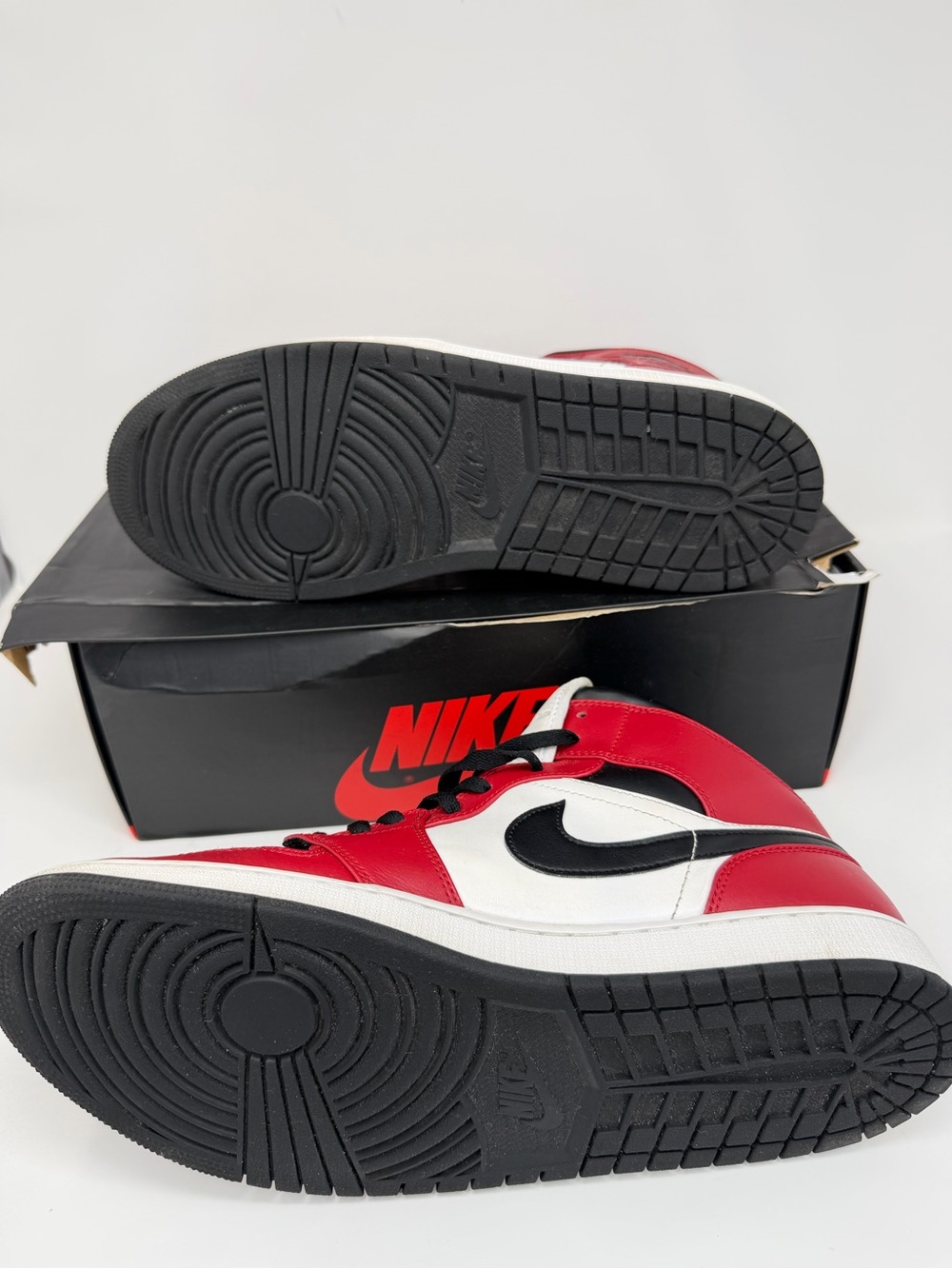 Nike Red/White/Black High-Top Sneakers - Picture 5 of 6